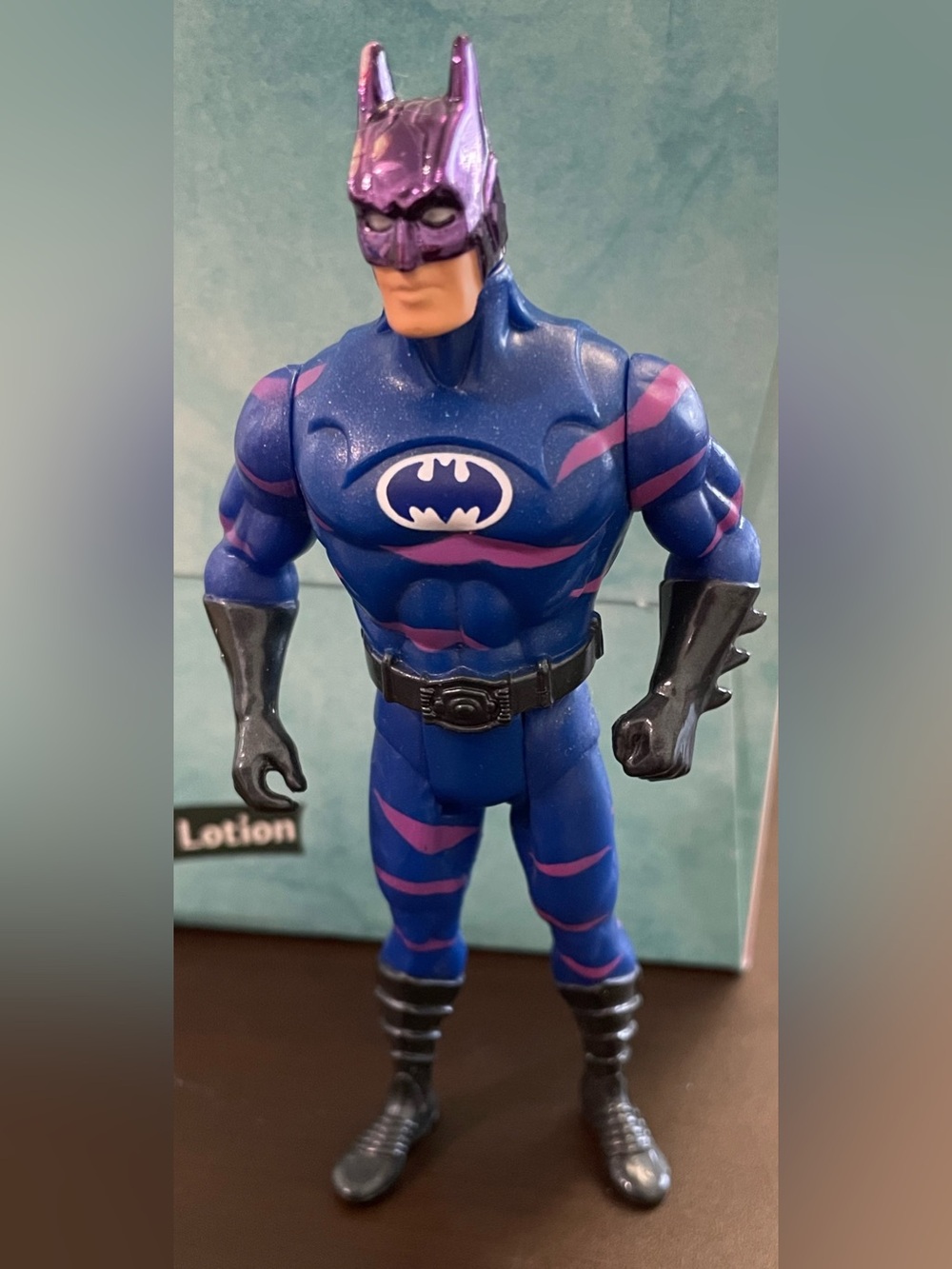 Kenner DC Comics Batman Action Figure Blue with Purple Accents Vintage 1999